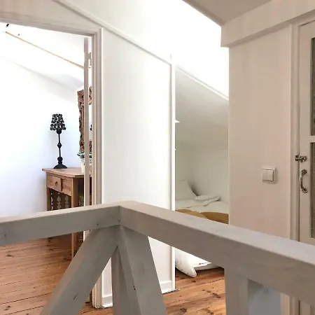 Santosweethome 2 * Lisbona