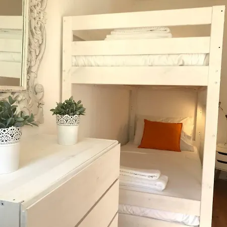Santosweethome 2 * Lisbon
