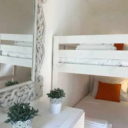 Santosweethome 2 Lisbona